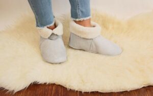 Как сшить тапочки чуни своими руками. Выкройки с размерами