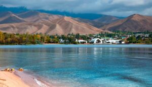 Туры в Иссык-Куль: незабываемое путешествие к жемчужине Кыргызстана