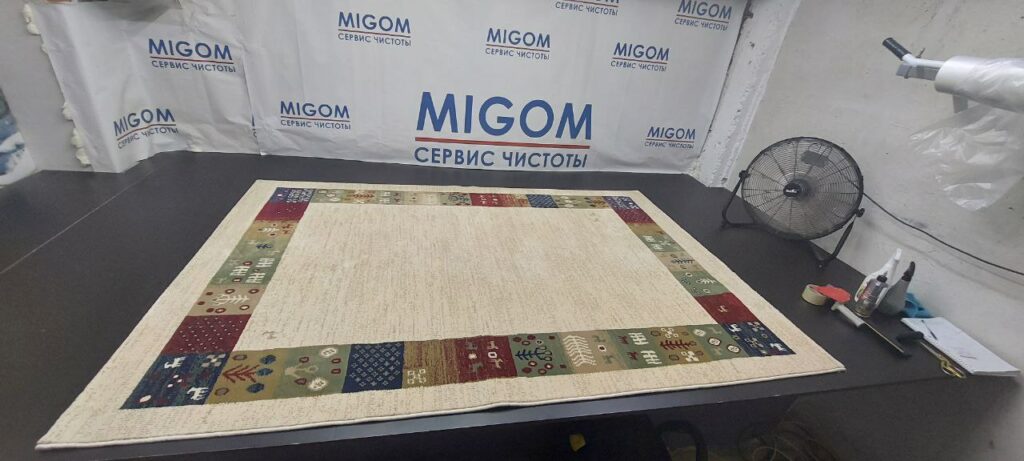 Чистка ковров Сочи — профессиональные услуги для квартиры и офиса с гарантией